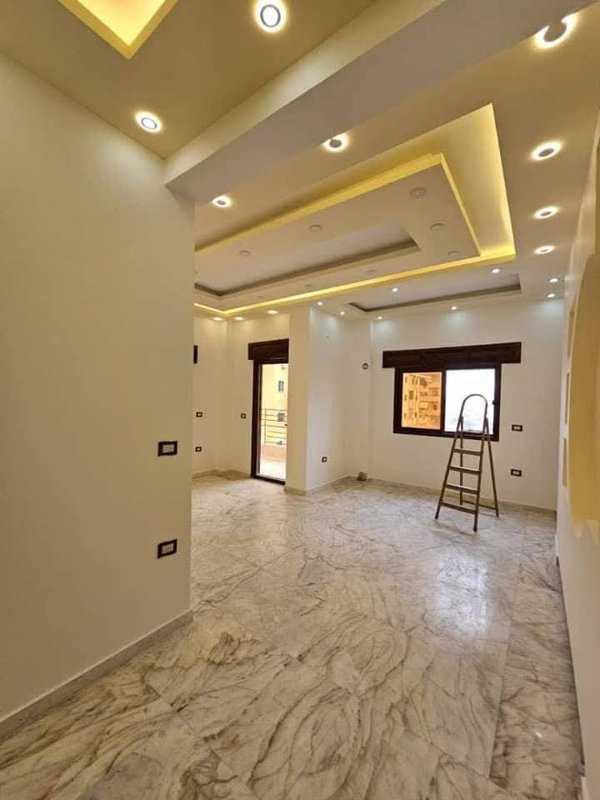 لدينا شقتين للبيع 