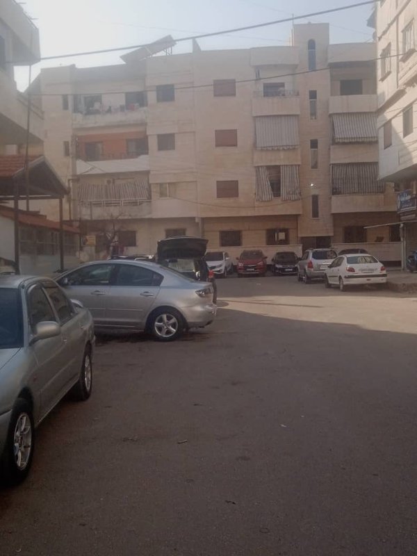 شقة للبيع في طرطوس اول سوق الباعة 