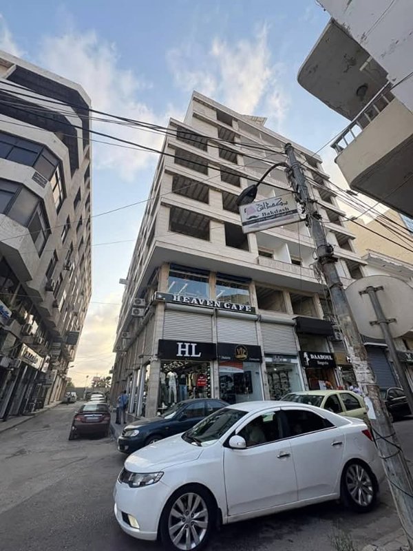 مكتب للبيع في شارع هنانو