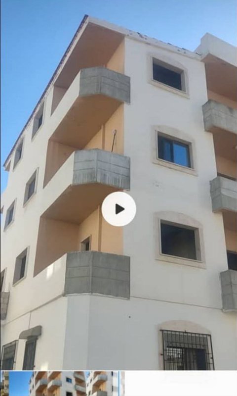 شقة للبيع في الشيخ سعد 